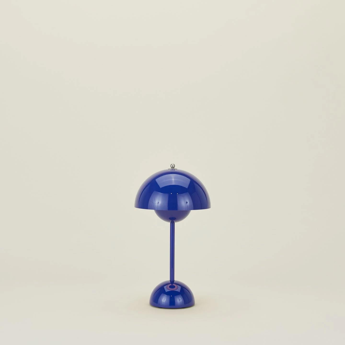 &Tradition Flowerpot Portable Lamp - Cobalt - Image 3