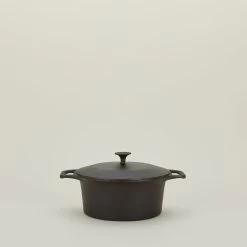Cast Iron Dutch Oven