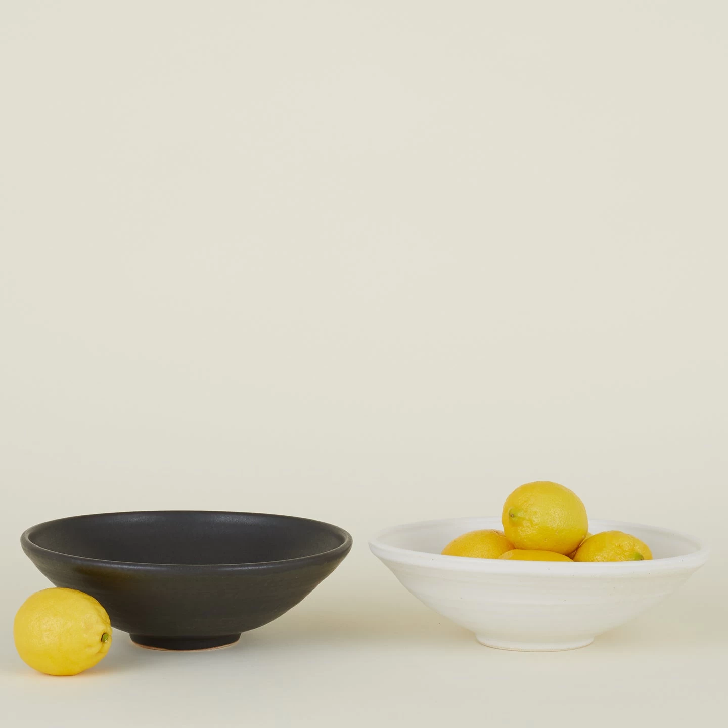 Stoneware Flared Bowl - Black - Image 3