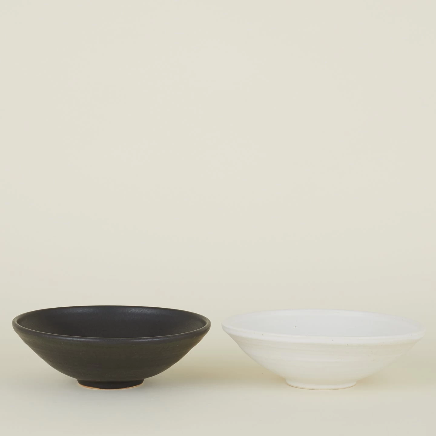 Stoneware Flared Bowl - Black - Image 2