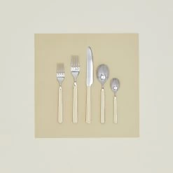 Fantasia Flatware - Vanilla