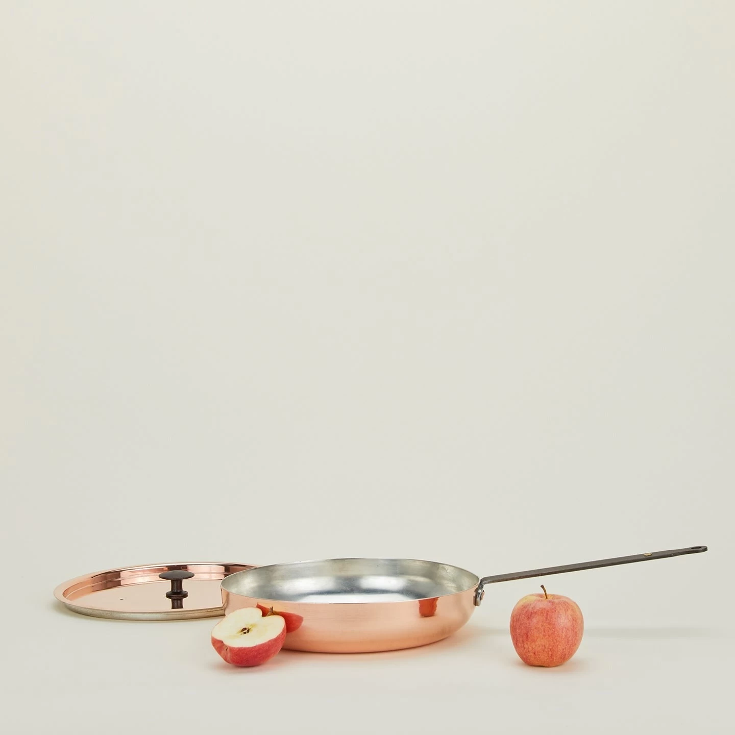 Copper Frying Pan With Lid - Image 2