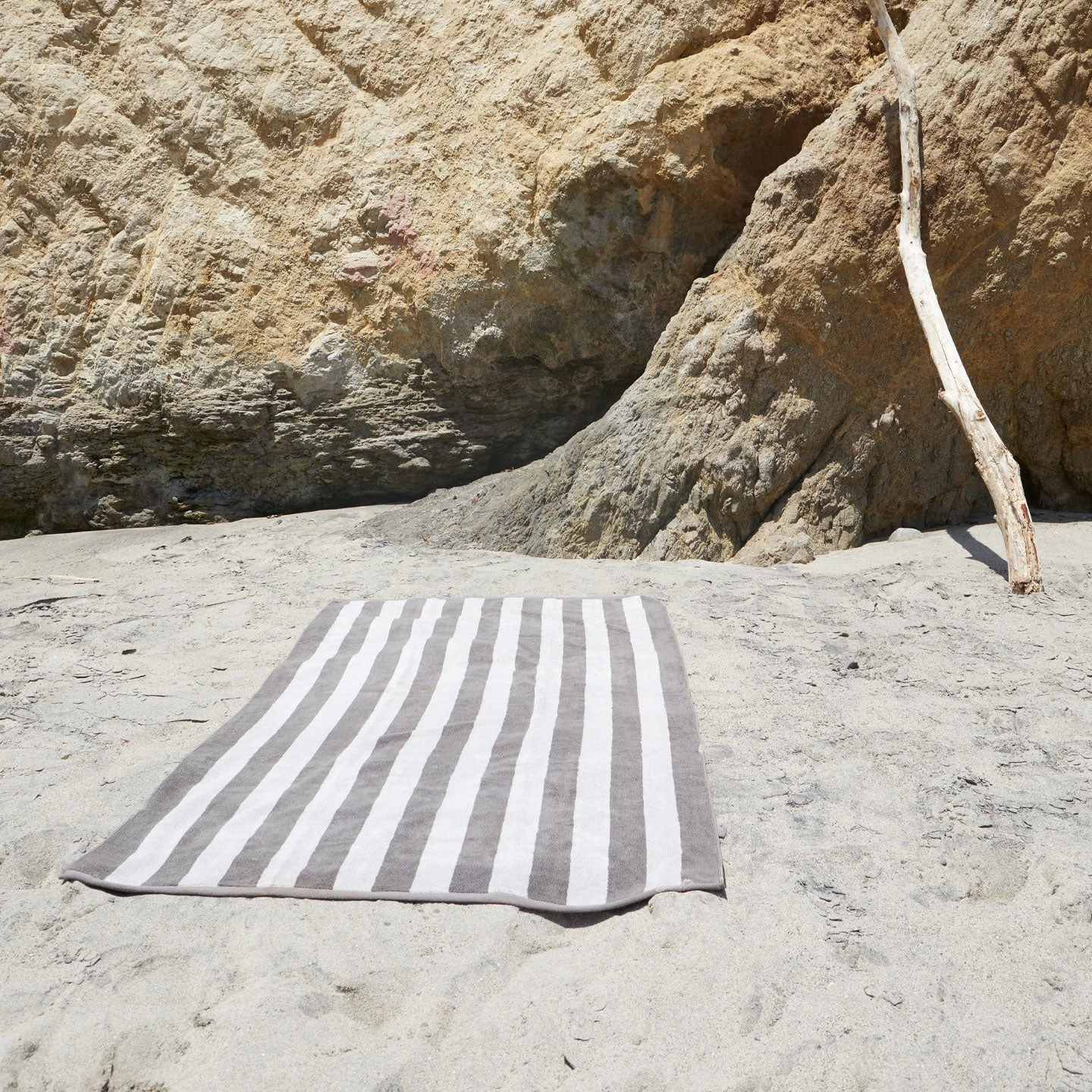Simple Striped Terry Beach Towel - Light Grey/Dark Grey - Image 2